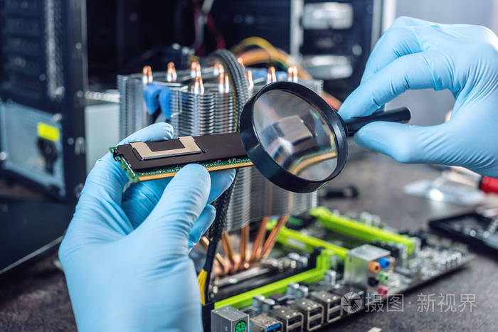 指尖科技 計算機維修手套上的芯片檢測革命